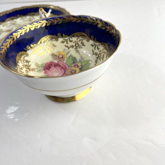 Paragon Teacup & Saucer Cobalt Navy Blue Gold Gilt Cabbage Rose Floral Bouquet - Picture 8 of 16